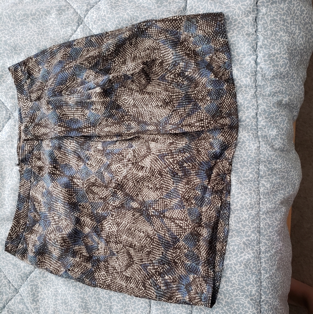 Forever 21 tulip skirt